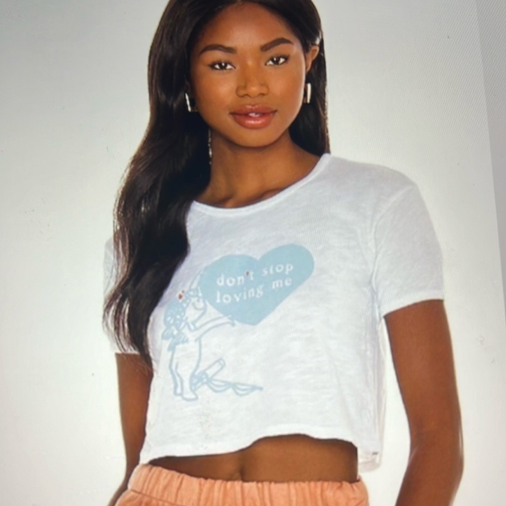 NWOT Boys Lie Crop Tee